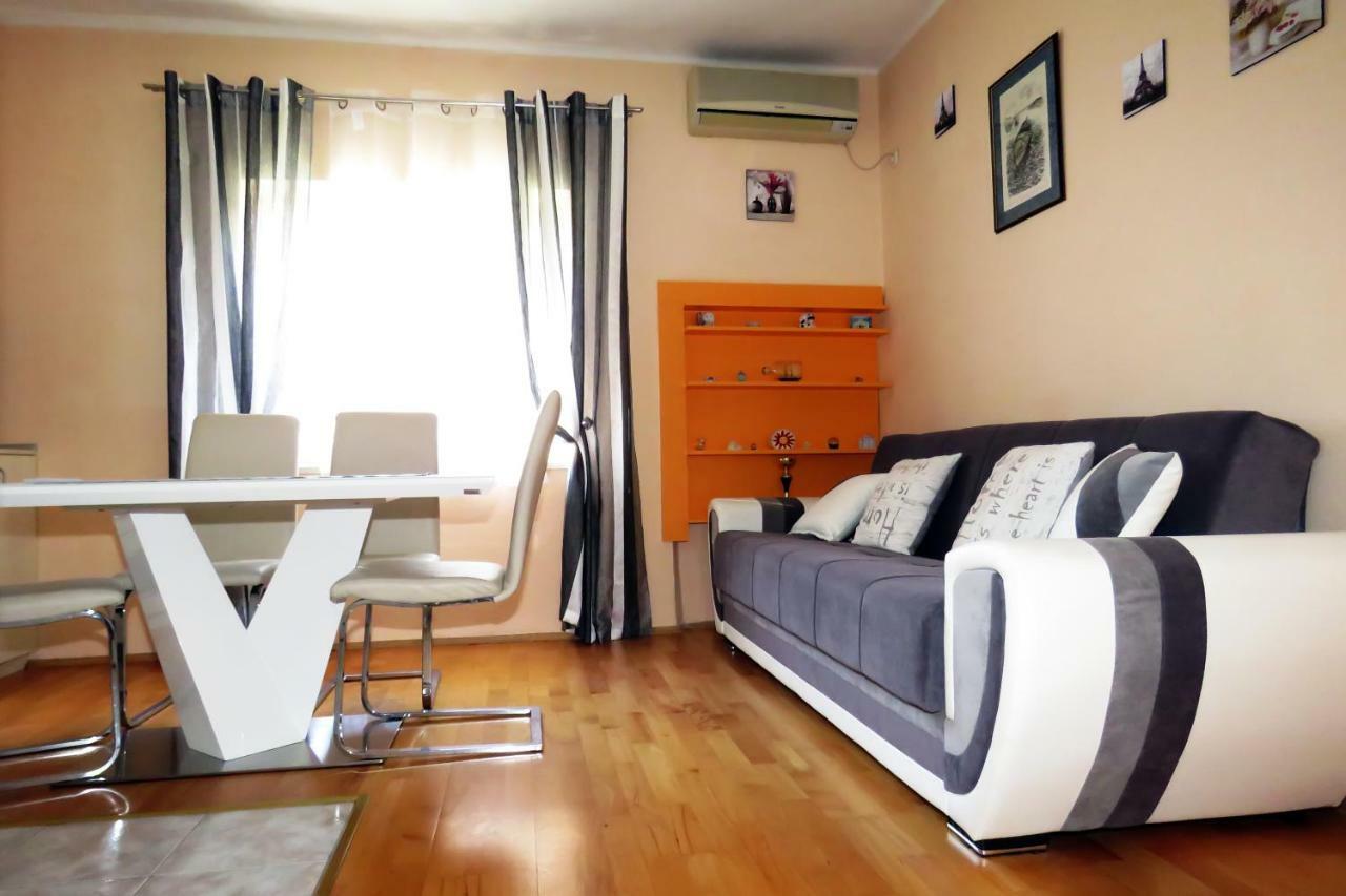 Apartment Central City Макарска Екстериор снимка