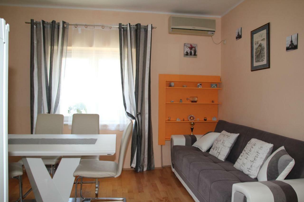 Apartment Central City Макарска Екстериор снимка